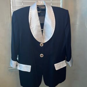 Solini New York Blazer Jacker Fit 14/16 Tag is Size 18
